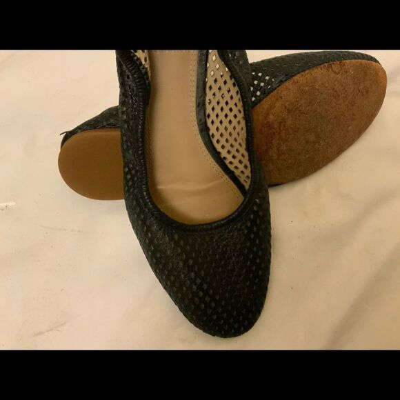 Tory Burch Whittaker Perforated Leather Ballerina Flat, Black- Size 5.5 - Picture 8 of 10